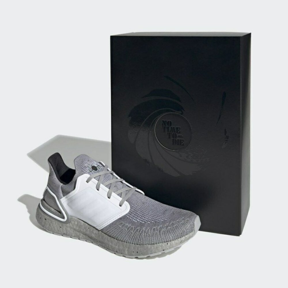 Adidas Men's Grey White ULTRABOOST 20 X JAMES BOND 007 running SHOES FY0647